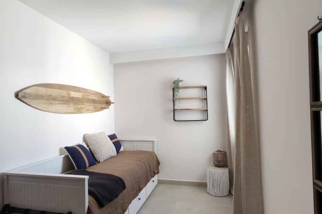 Апартаменты Piso Reformado De Diseno C/Terraza. Playa El Ancla Эль-Пуэрто-де-Санта-Мария Экстерьер фото