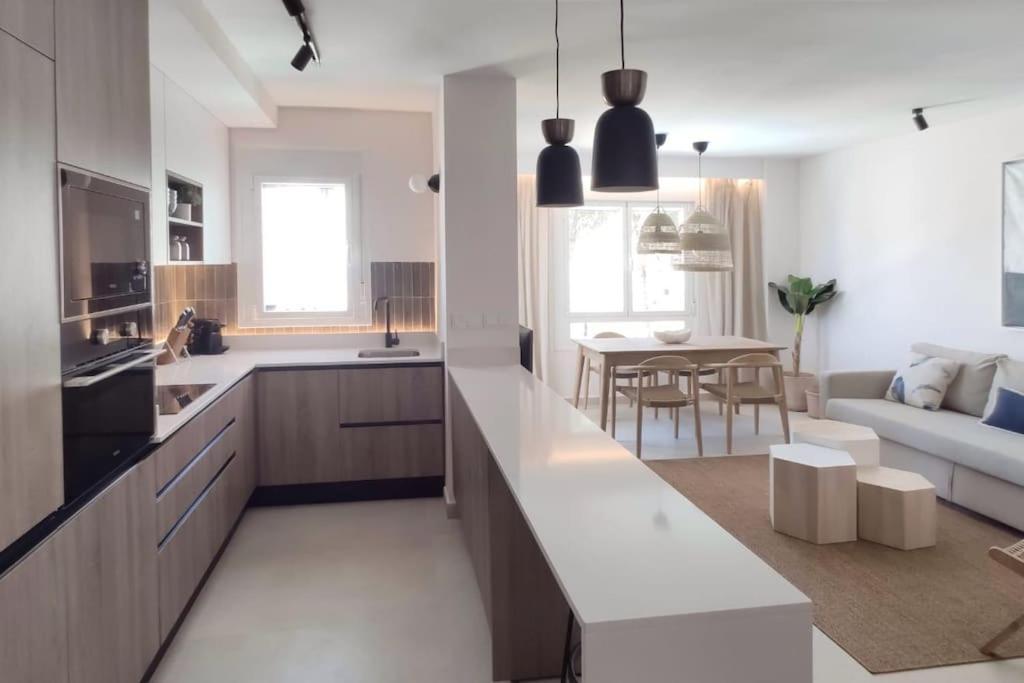 Апартаменты Piso Reformado De Diseno C/Terraza. Playa El Ancla Эль-Пуэрто-де-Санта-Мария Экстерьер фото